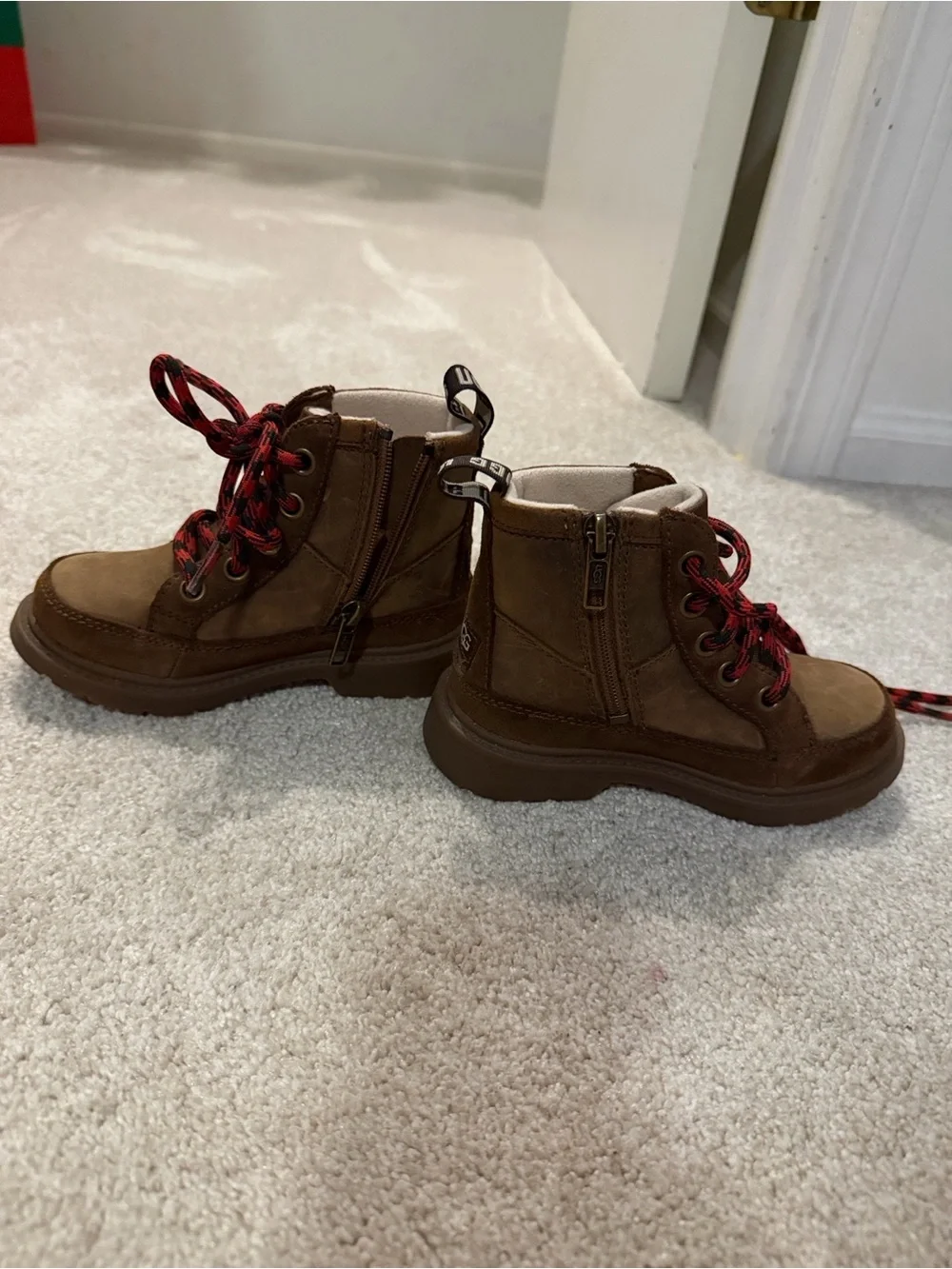 UGG Kids' Robley Weather Boots in walnut brown leather